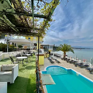 Estée 4*, Desenzano del Garda Italie